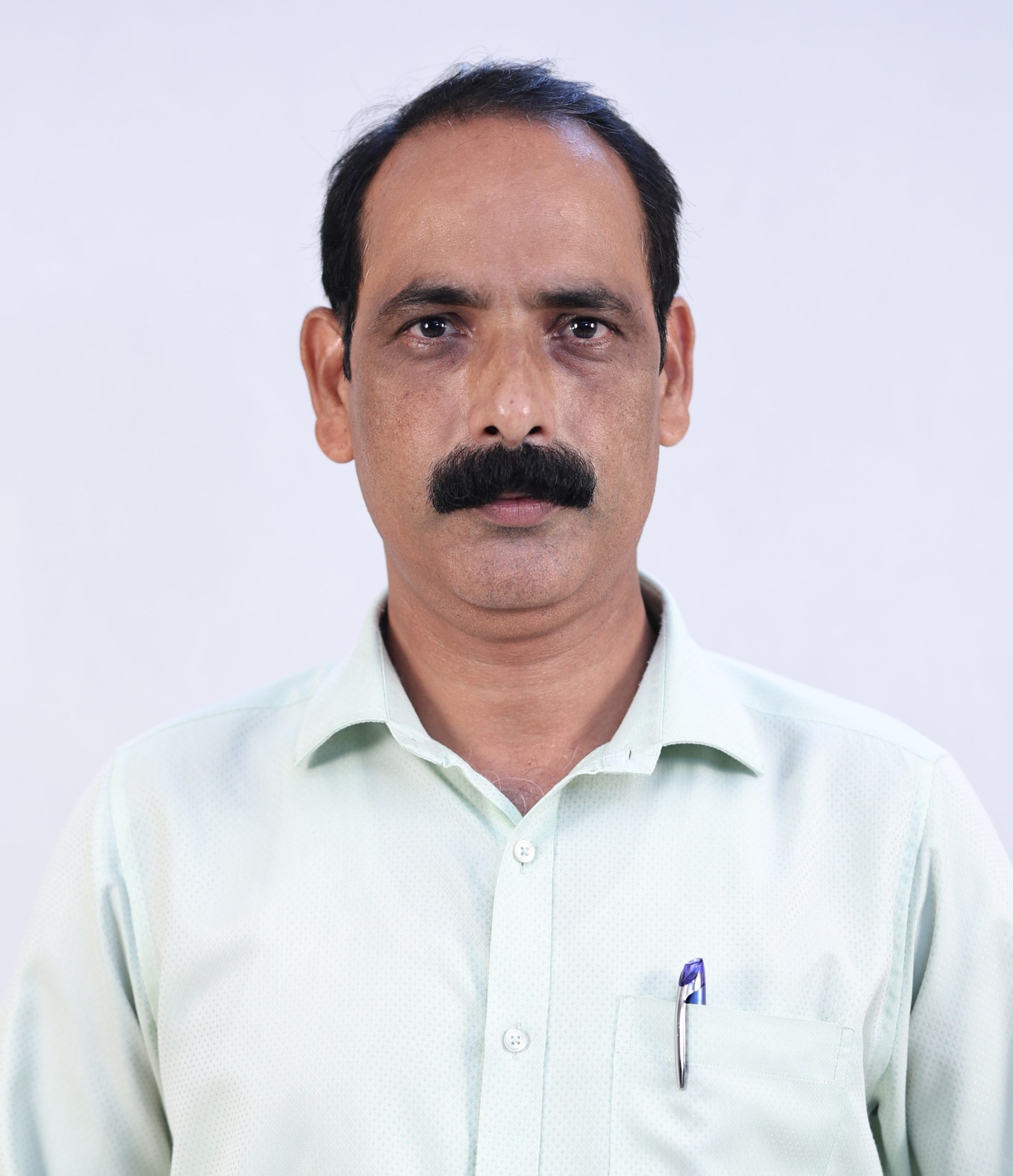 SHRI. SUNIL RAGHUNATH YADAV