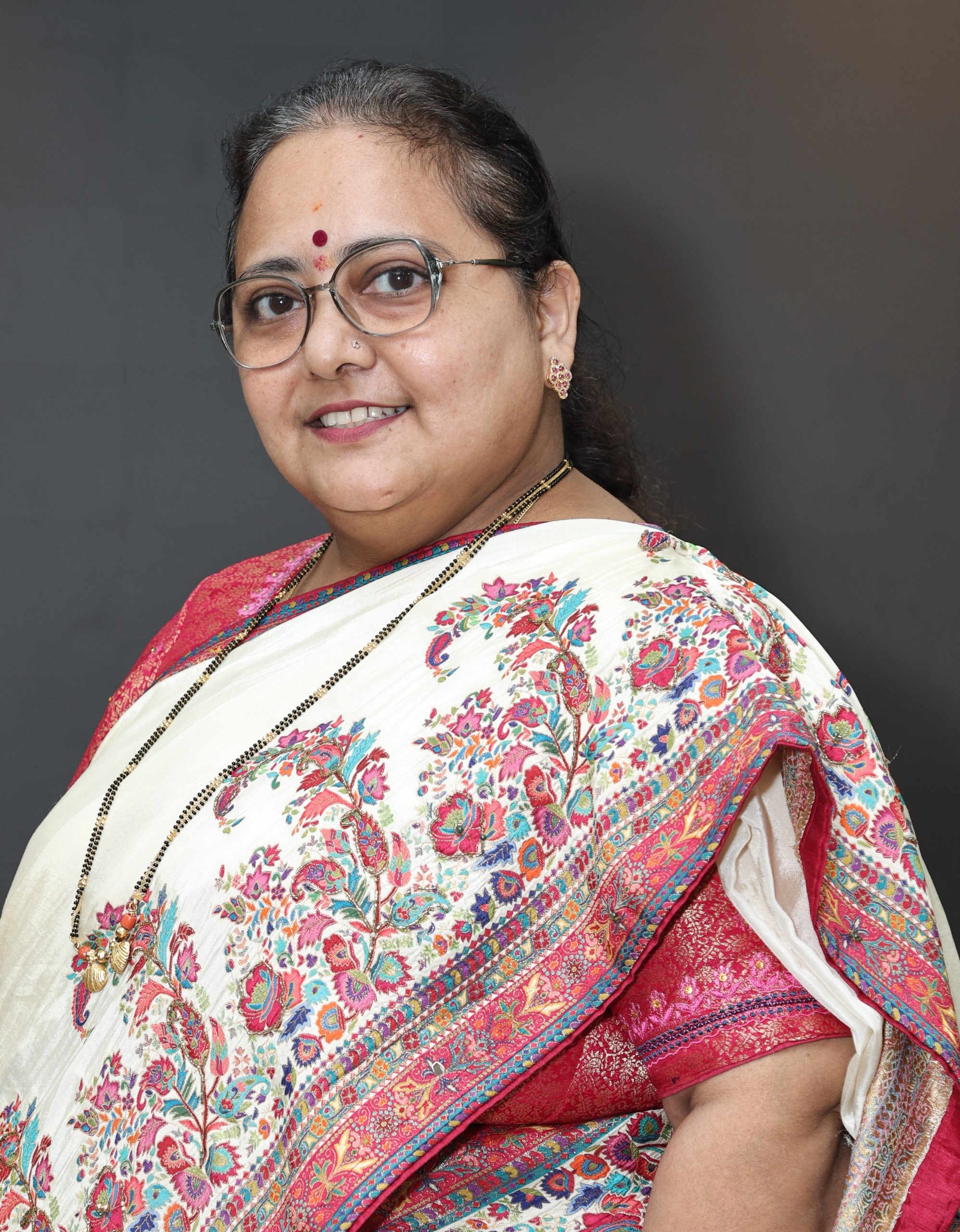 SMT. SUSHMA SHAILESH SAWANT